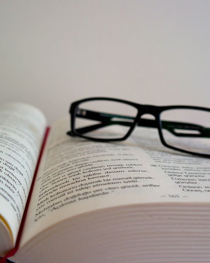 Black Rectangular Readers